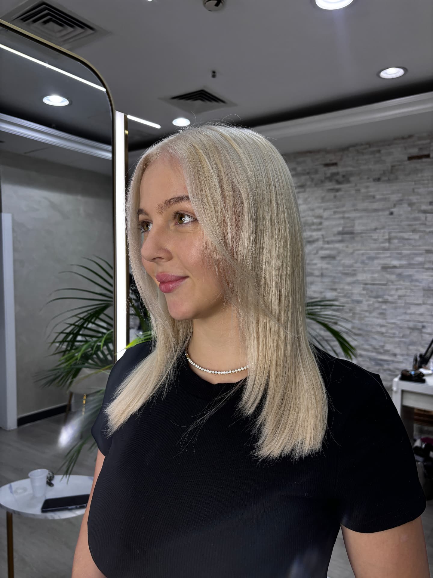 Beauty portrait shot for a Dubai salon collaboration